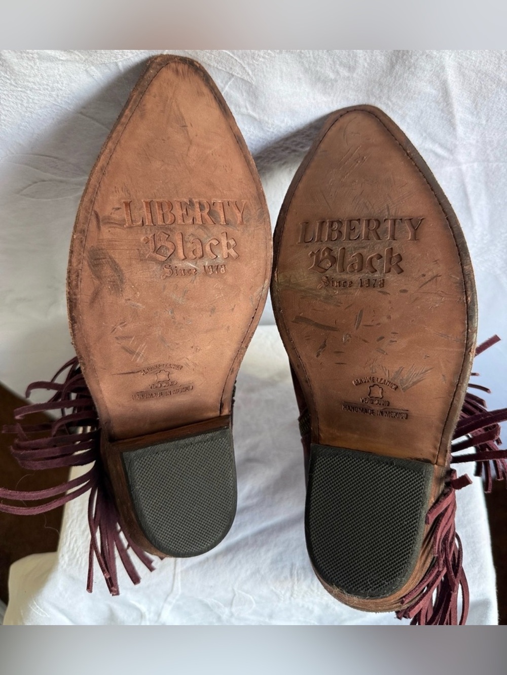 Liberty Black Fringe Ankle Cowboy Boots in Burgundy - Women Size 8 - Picture 10 of 10